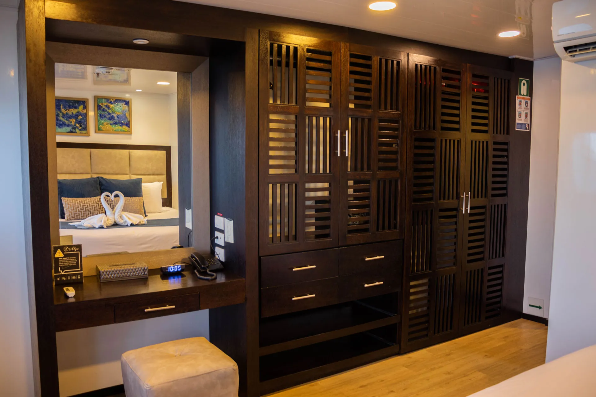 Additional Cabin — photo 19 of 21